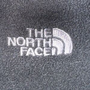 Boys XL The North Face Fleece. Like new. Only worn a few times.